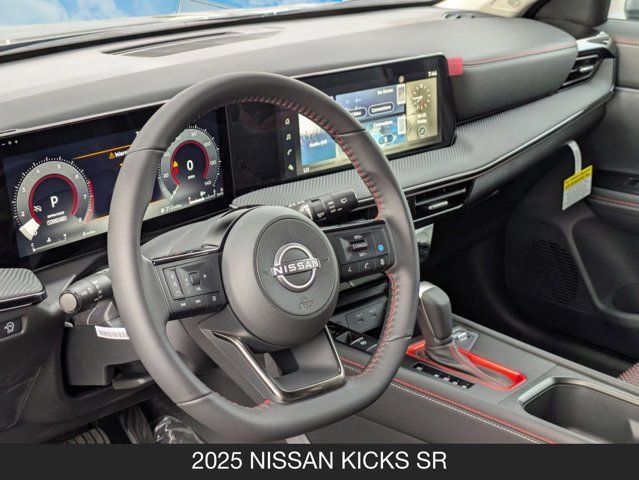 2025 Nissan Kicks SR 2025 Nissan Kicks SR