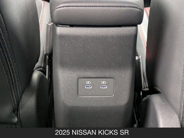 2025 Nissan Kicks SR 2025 Nissan Kicks SR