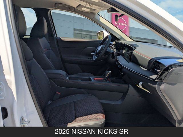 2025 Nissan Kicks SR 2025 Nissan Kicks SR