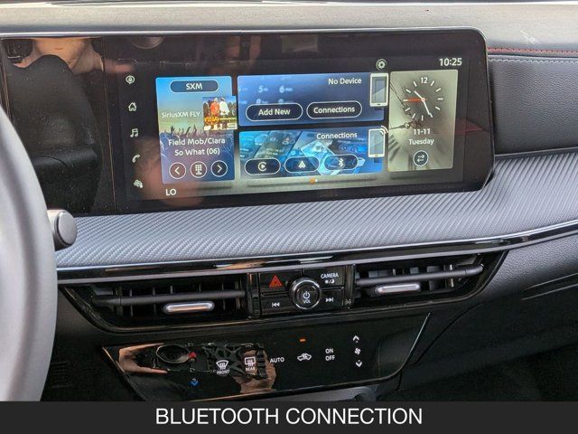 2025 Nissan Kicks SR 2025 Nissan Kicks SR