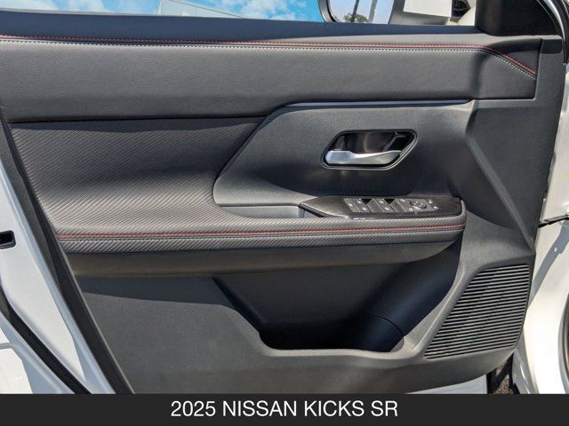 2025 Nissan Kicks SR 2025 Nissan Kicks SR