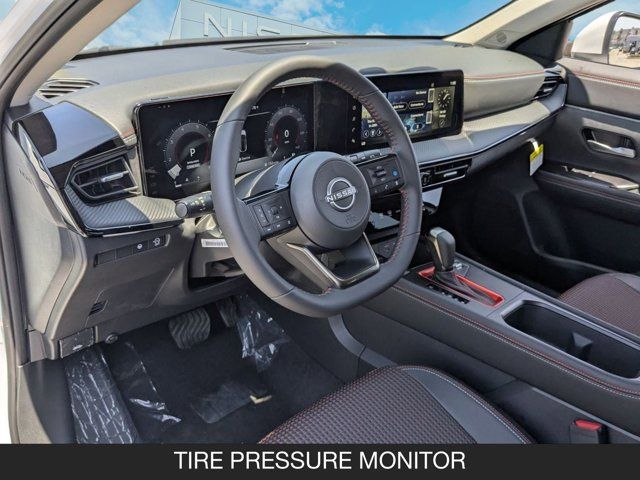 2025 Nissan Kicks SR 2025 Nissan Kicks SR