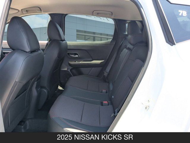 2025 Nissan Kicks SR 2025 Nissan Kicks SR