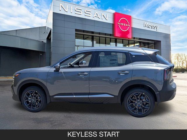 2025 Nissan Kicks SR 2025 Nissan Kicks SR