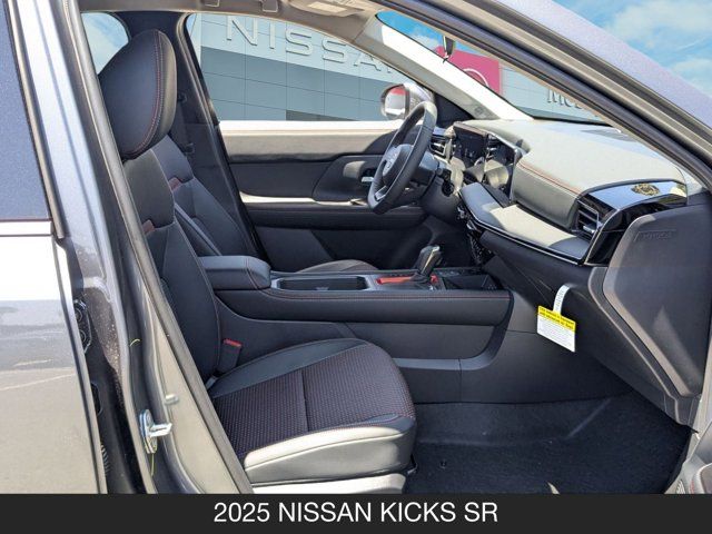2025 Nissan Kicks SR 2025 Nissan Kicks SR
