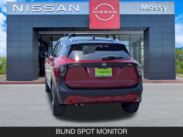 2025 Nissan Kicks SR 2025 Nissan Kicks SR