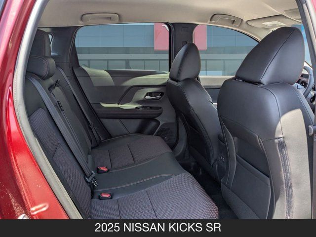 2025 Nissan Kicks SR 2025 Nissan Kicks SR
