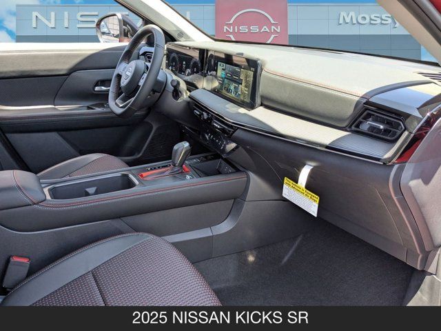 2025 Nissan Kicks SR 2025 Nissan Kicks SR