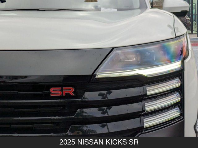 2025 Nissan Kicks SR 2025 Nissan Kicks SR