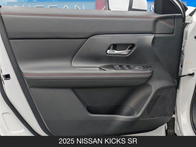 2025 Nissan Kicks SR 2025 Nissan Kicks SR