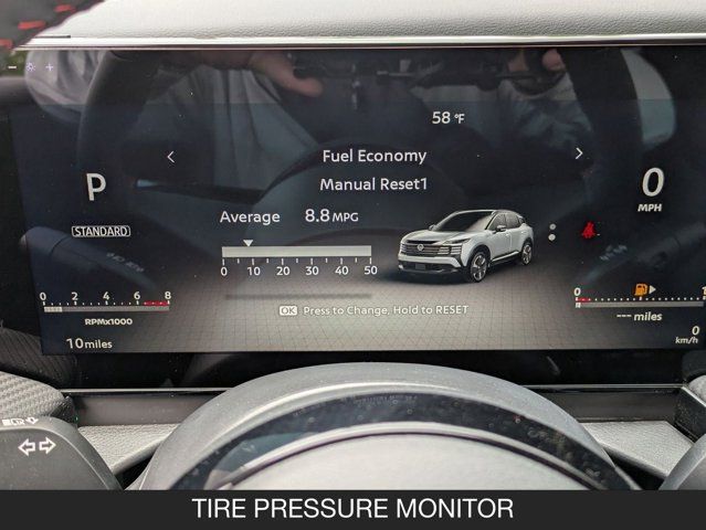 2025 Nissan Kicks SR 2025 Nissan Kicks SR