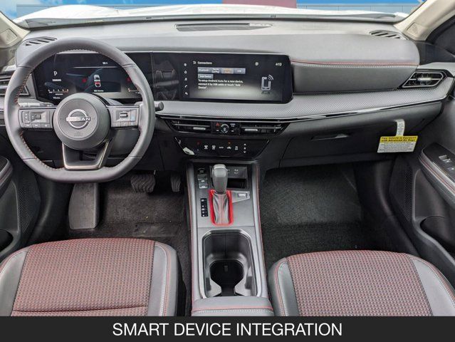 2025 Nissan Kicks SR 2025 Nissan Kicks SR