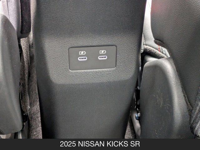 2025 Nissan Kicks SR 2025 Nissan Kicks SR