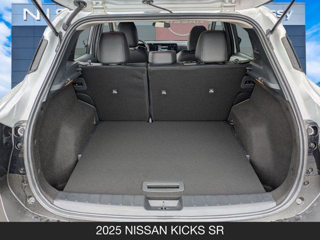 2025 Nissan Kicks SR 2025 Nissan Kicks SR