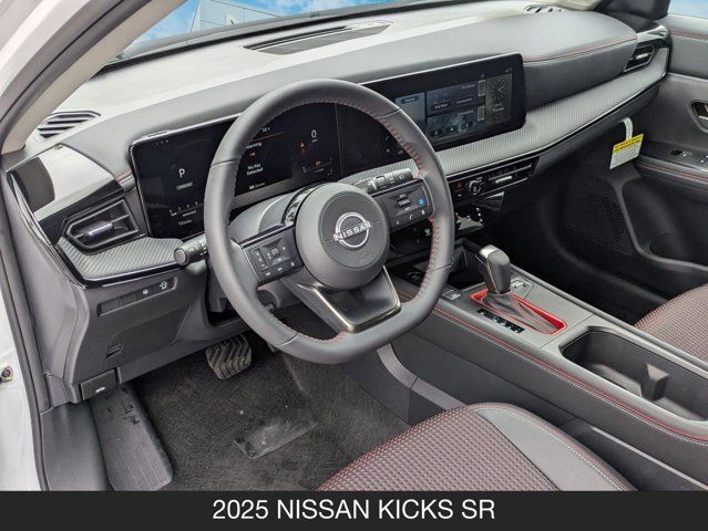 2025 Nissan Kicks SR 2025 Nissan Kicks SR