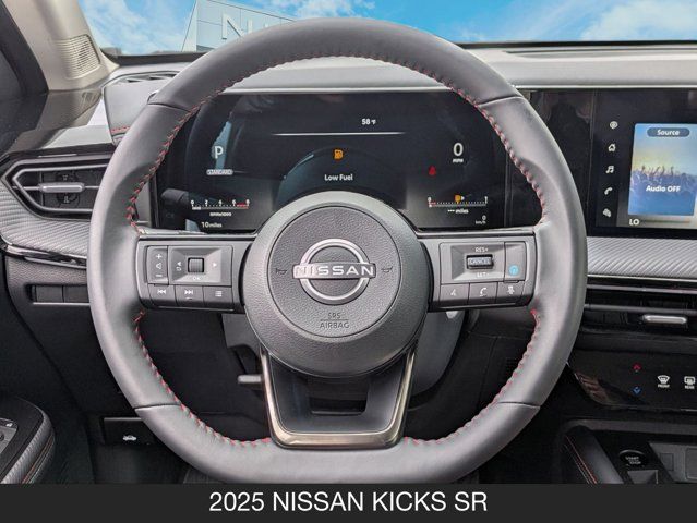 2025 Nissan Kicks SR 2025 Nissan Kicks SR