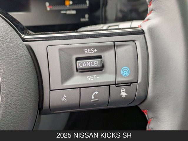 2025 Nissan Kicks SR 2025 Nissan Kicks SR