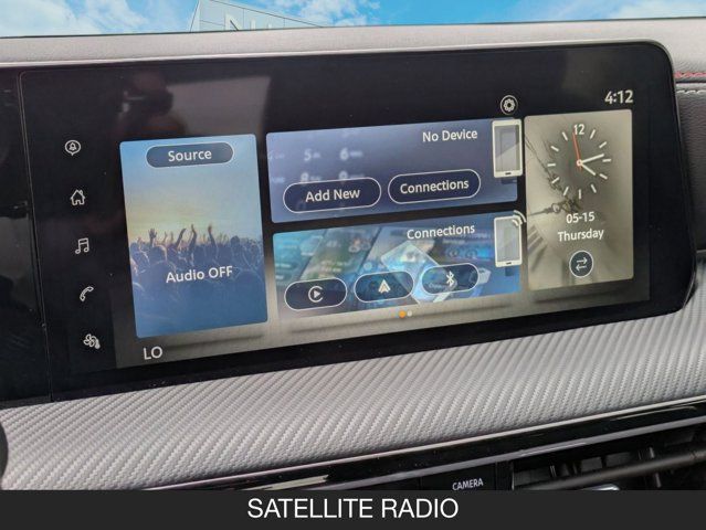 2025 Nissan Kicks SR 2025 Nissan Kicks SR