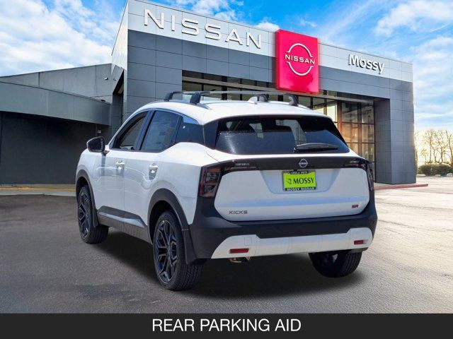 2025 Nissan Kicks SR 2025 Nissan Kicks SR