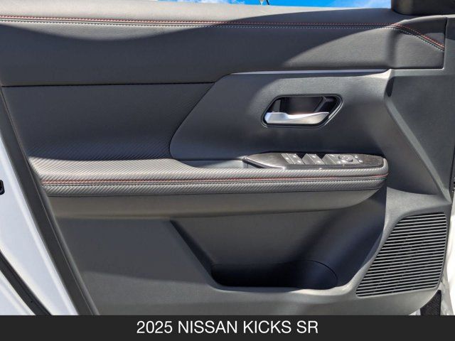 2025 Nissan Kicks SR 2025 Nissan Kicks SR