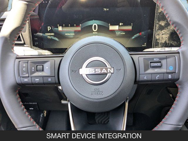 2025 Nissan Kicks SR 2025 Nissan Kicks SR