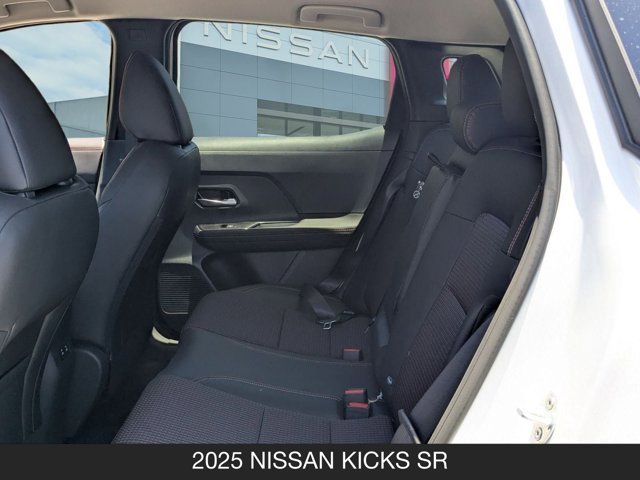 2025 Nissan Kicks SR 2025 Nissan Kicks SR