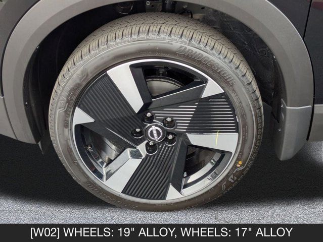 2025 Nissan Kicks SR 2025 Nissan Kicks SR