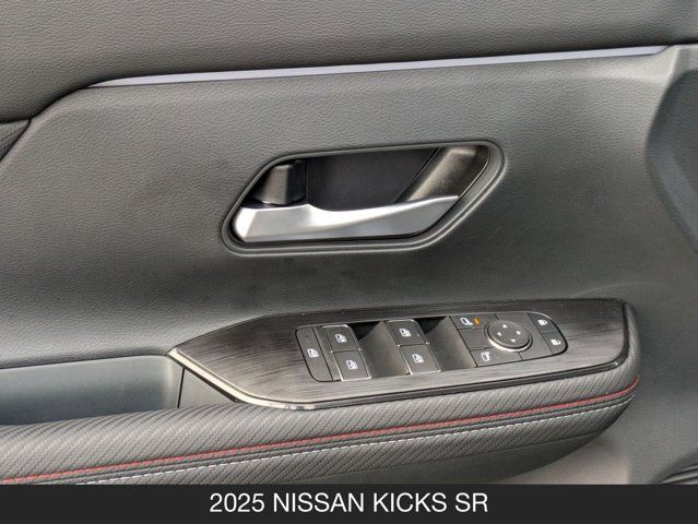 2025 Nissan Kicks SR 2025 Nissan Kicks SR
