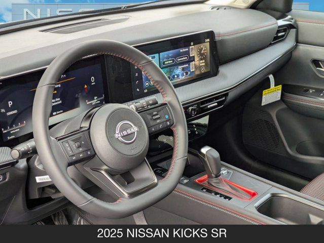 2025 Nissan Kicks SR 2025 Nissan Kicks SR
