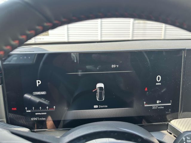2025 Nissan Kicks SR FWD