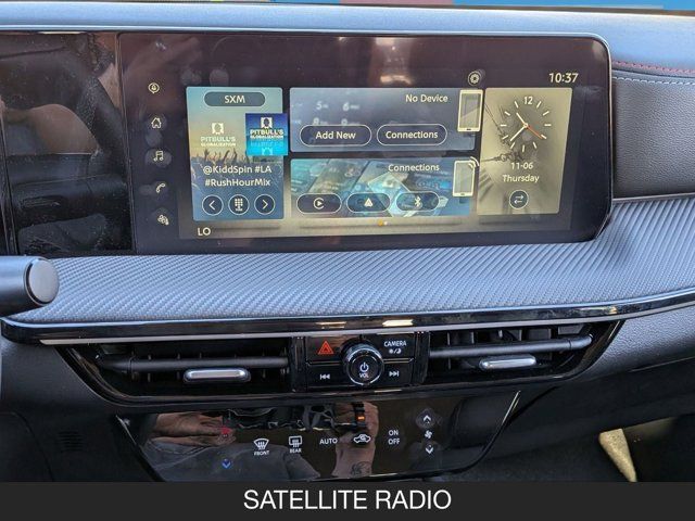 2025 Nissan Kicks SR 2025 Nissan Kicks SR