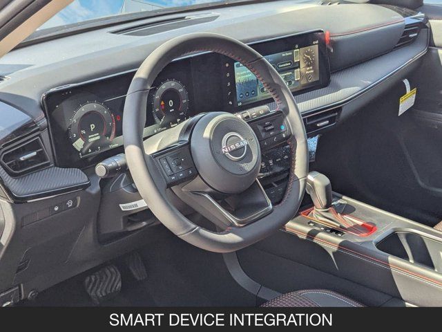 2025 Nissan Kicks SR 2025 Nissan Kicks SR