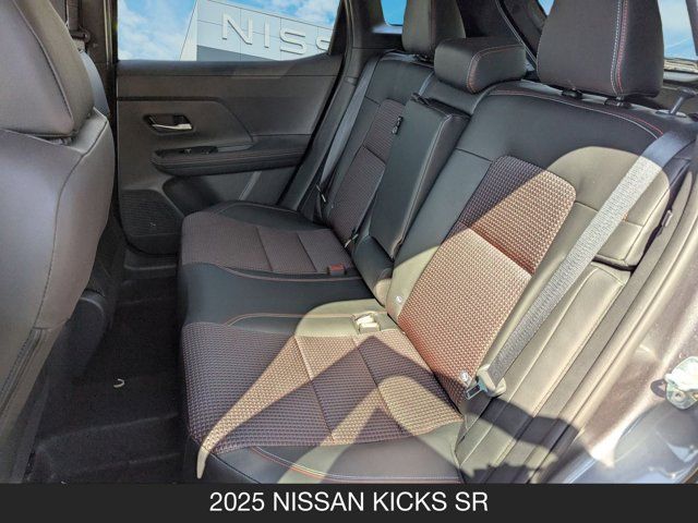 2025 Nissan Kicks SR 2025 Nissan Kicks SR