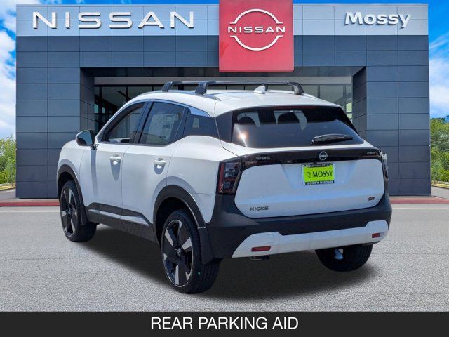 2025 Nissan Kicks SR 2025 Nissan Kicks SR