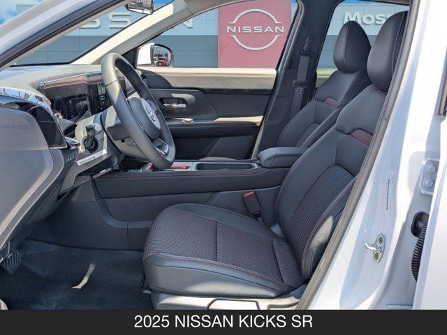 2025 Nissan Kicks SR 2025 Nissan Kicks SR