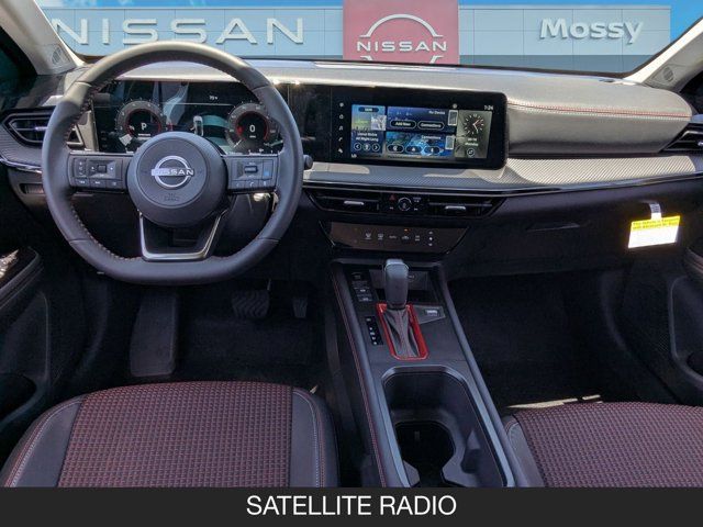 2025 Nissan Kicks SR 2025 Nissan Kicks SR