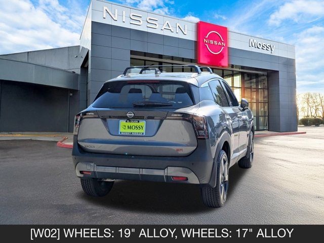 2025 Nissan Kicks SR 2025 Nissan Kicks SR