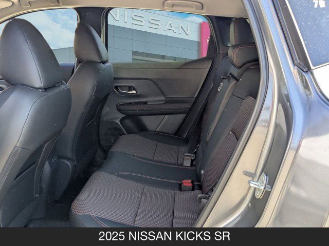 2025 Nissan Kicks SR 2025 Nissan Kicks SR