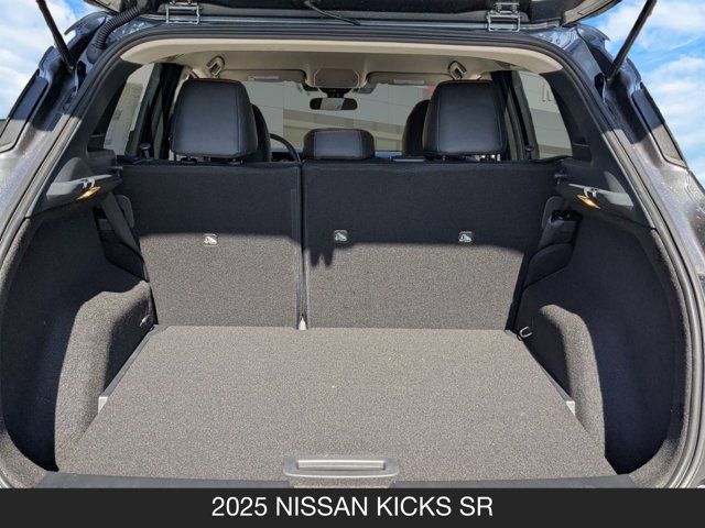 2025 Nissan Kicks SR 2025 Nissan Kicks SR