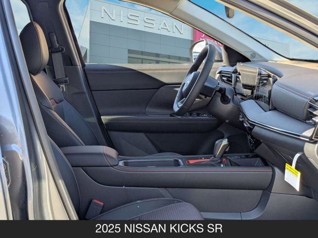 2025 Nissan Kicks SR 2025 Nissan Kicks SR