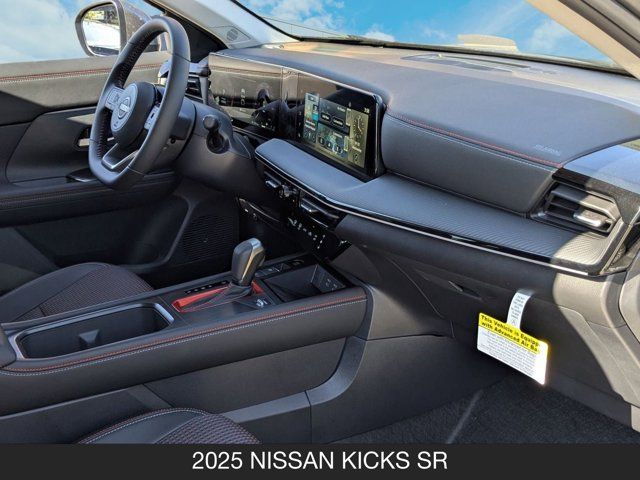 2025 Nissan Kicks SR 2025 Nissan Kicks SR