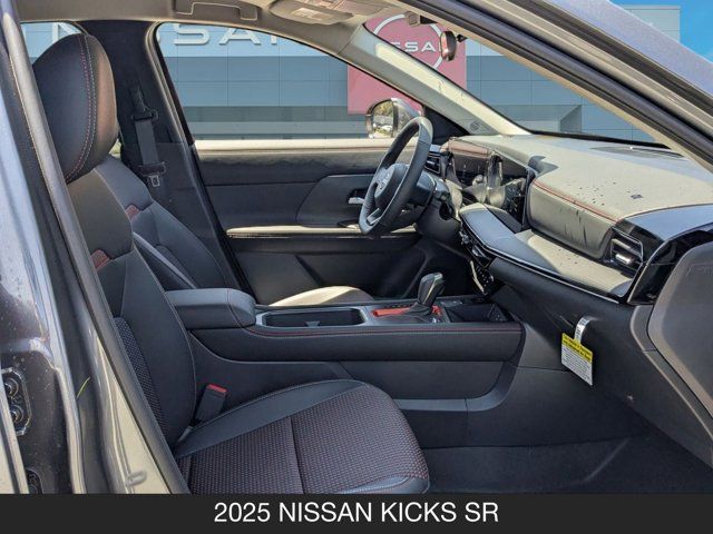2025 Nissan Kicks SR 2025 Nissan Kicks SR