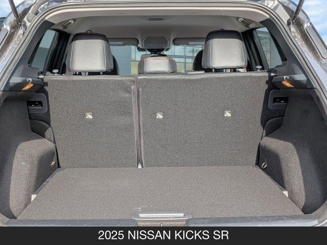 2025 Nissan Kicks SR 2025 Nissan Kicks SR