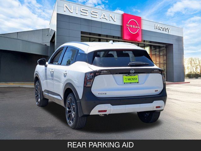 2025 Nissan Kicks SR 2025 Nissan Kicks SR