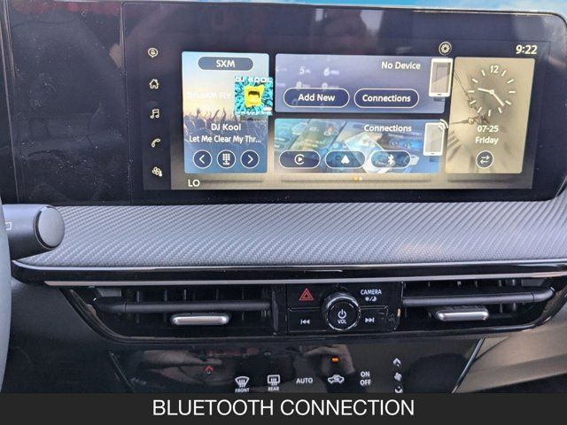 2025 Nissan Kicks SR 2025 Nissan Kicks SR