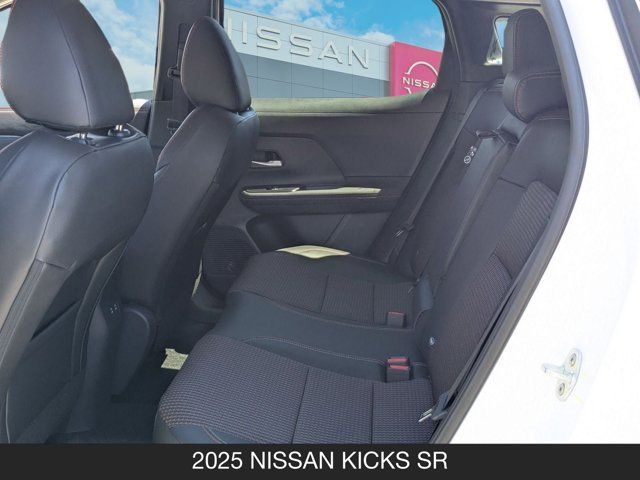 2025 Nissan Kicks SR 2025 Nissan Kicks SR