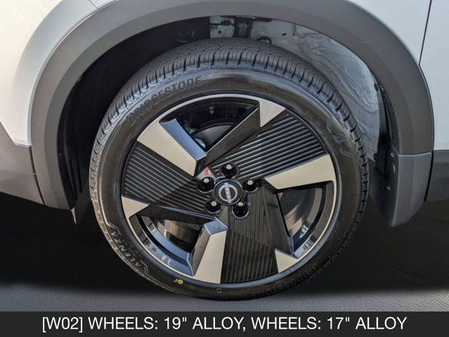 2025 Nissan Kicks SR 2025 Nissan Kicks SR