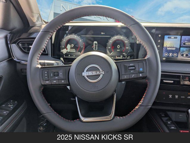 2025 Nissan Kicks SR 2025 Nissan Kicks SR