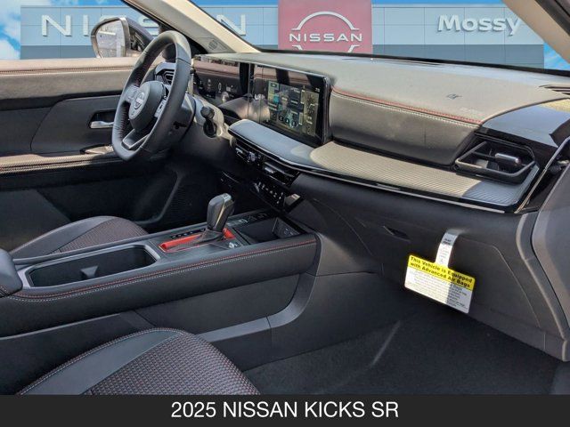 2025 Nissan Kicks SR 2025 Nissan Kicks SR