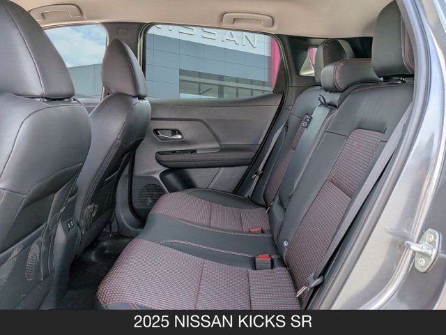 2025 Nissan Kicks SR 2025 Nissan Kicks SR